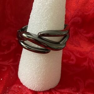 Lia Sophia Black Twisted Bracelet